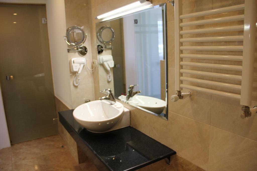 Hotel Villa Palace Bakuriani Oda fotoğraf